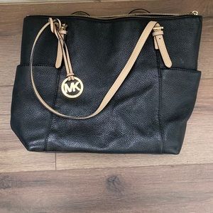 Black purse
